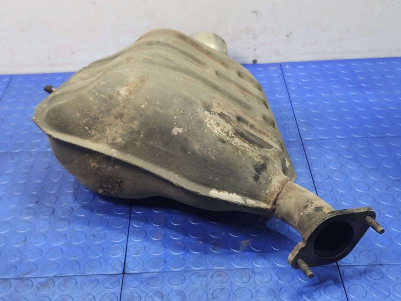 2013 Dodge Durango Muffler