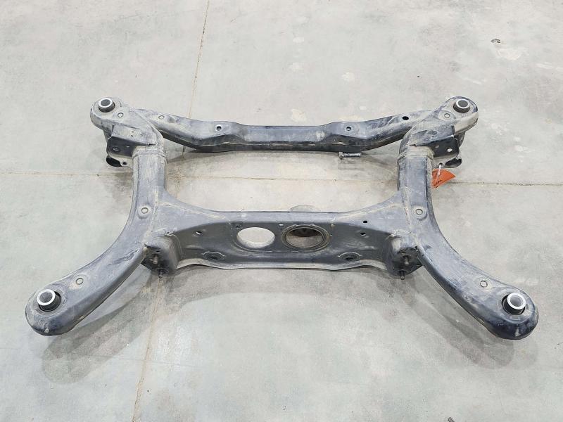 2010 Lexus RX350 RX450H Crossmember/Cradle/Undercarria