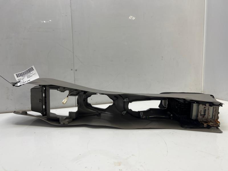 2010 Honda Insight Front Console