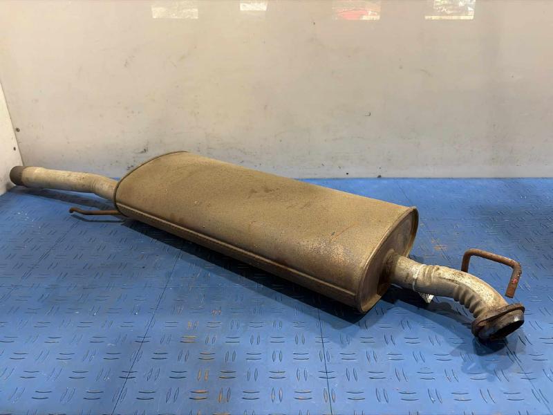 2007 Toyota RAV4 Muffler