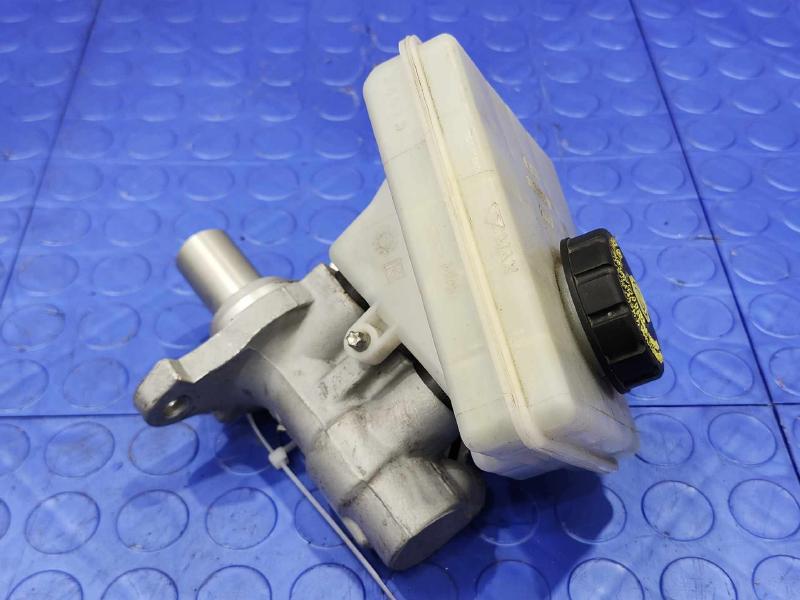 2014 MINI Cooper Countryman Master Cylinder