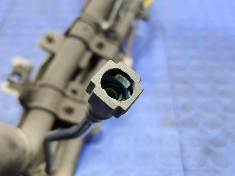 2017-2019 Kia Niro Fuel Filler Neck Assembly Filler Pipe OEM 31040G5500