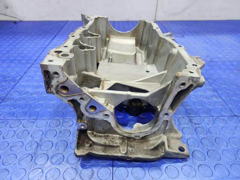 2017 Toyota Prius Oil Pan