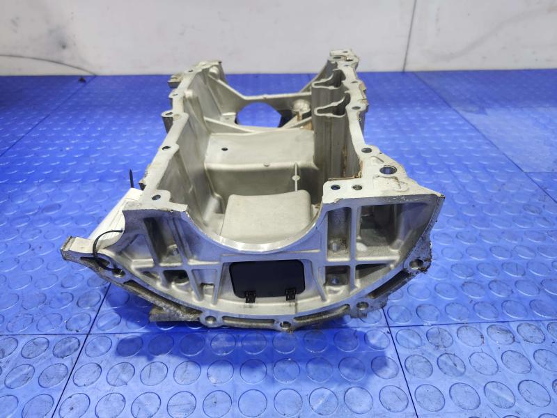 2017 Toyota Prius Oil Pan