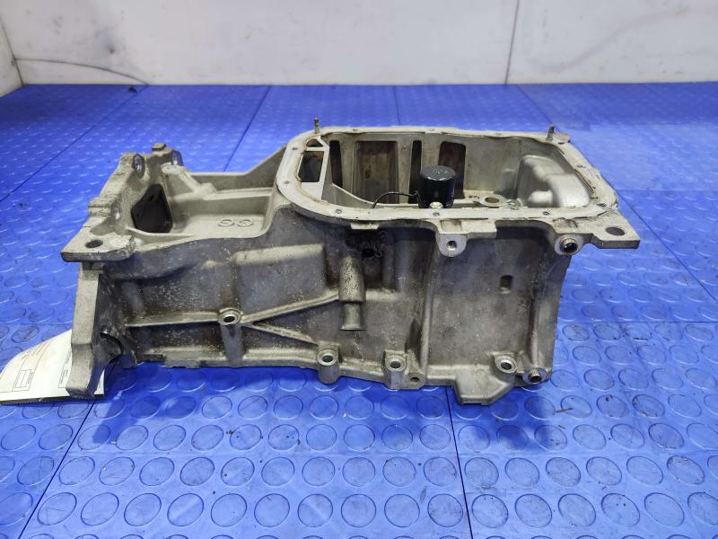 2017 Toyota Prius Oil Pan