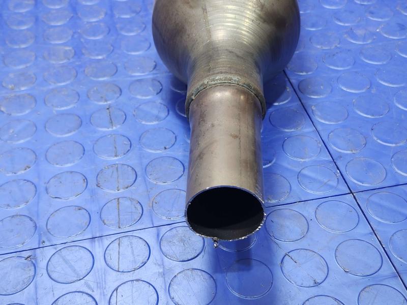 2025 Nissan Versa Muffler