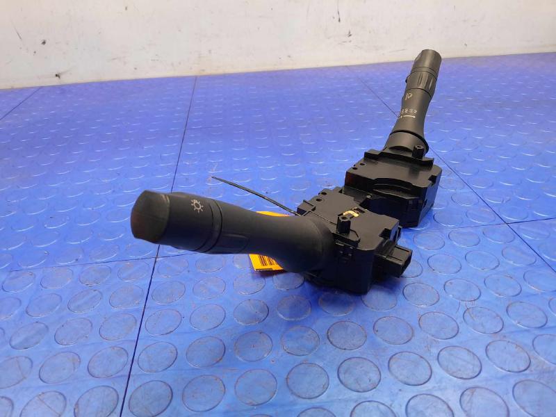 2014 Nissan Versa Combination Switch