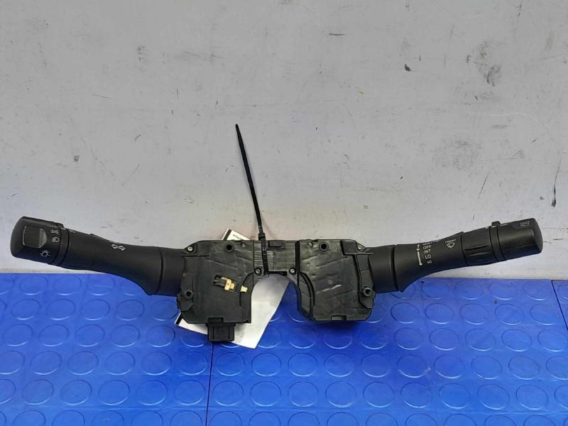2014 Nissan Versa Combination Switch
