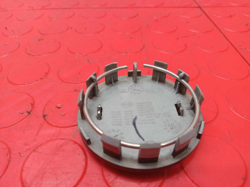 2020 Nissan Sentra Center Cap
