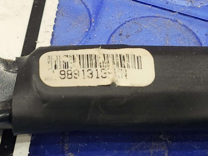 2009 Chevrolet Malibu Front Seat Belt