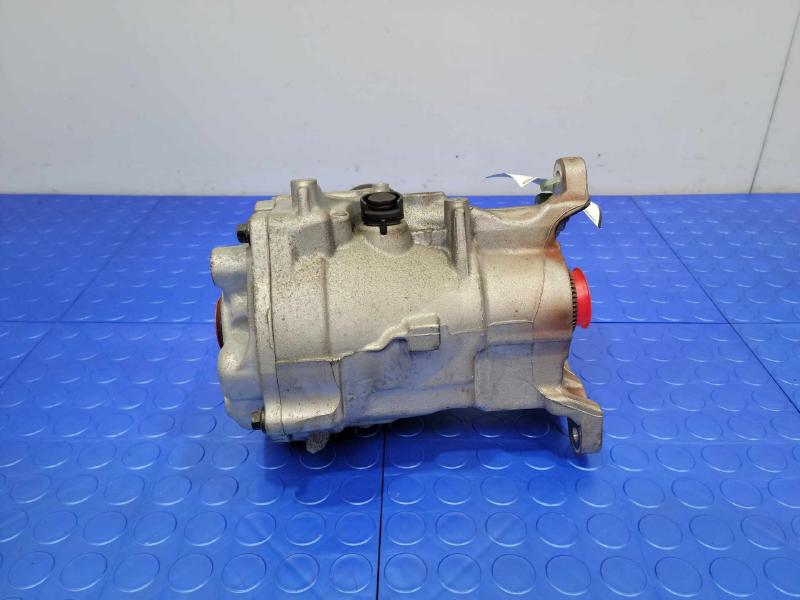 2016 Volvo XC90 Transfer Case Assembly 63K Genuine OEM Part 360125181