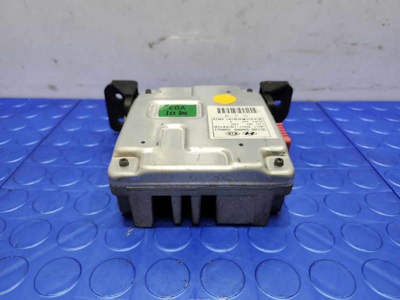 2013 Hyundai Santa Fe Converter/Inverter/Charger
