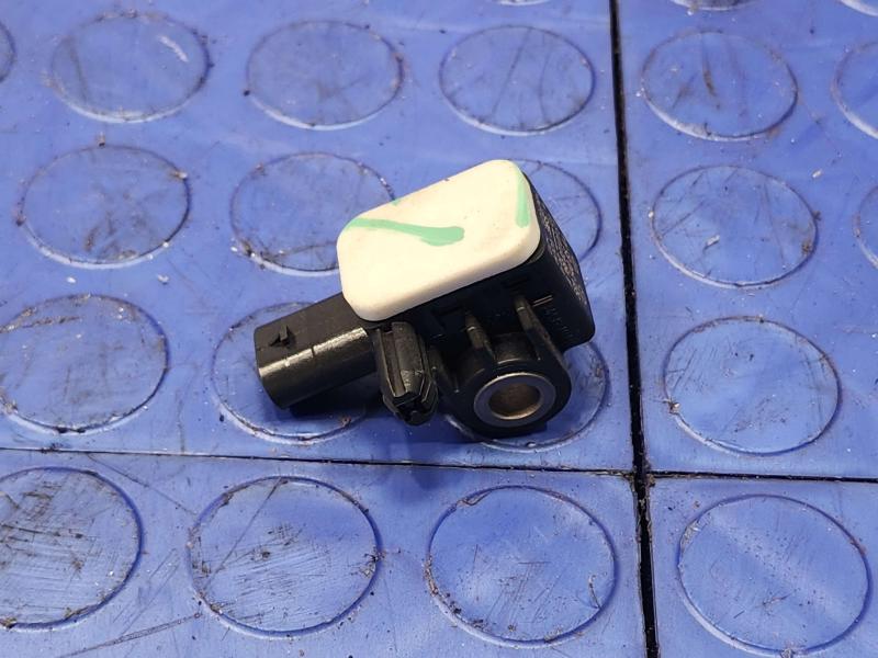 2011-2020 Dodge Durango Crash Impact Sensor Genuine OEM Part 56054085AA