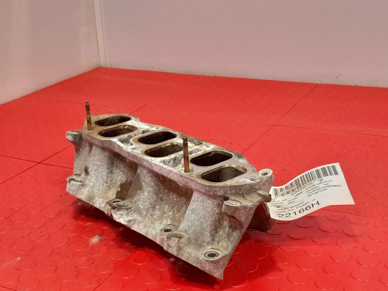 2006 Nissan Pathfinder Intake Manifold