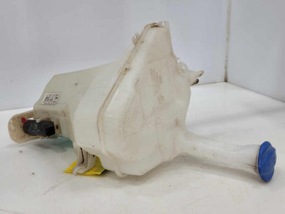 2014-2016 Hyundai Elantra Sedan Windshield Washer Fluid Reservoir OEM 986103Y500