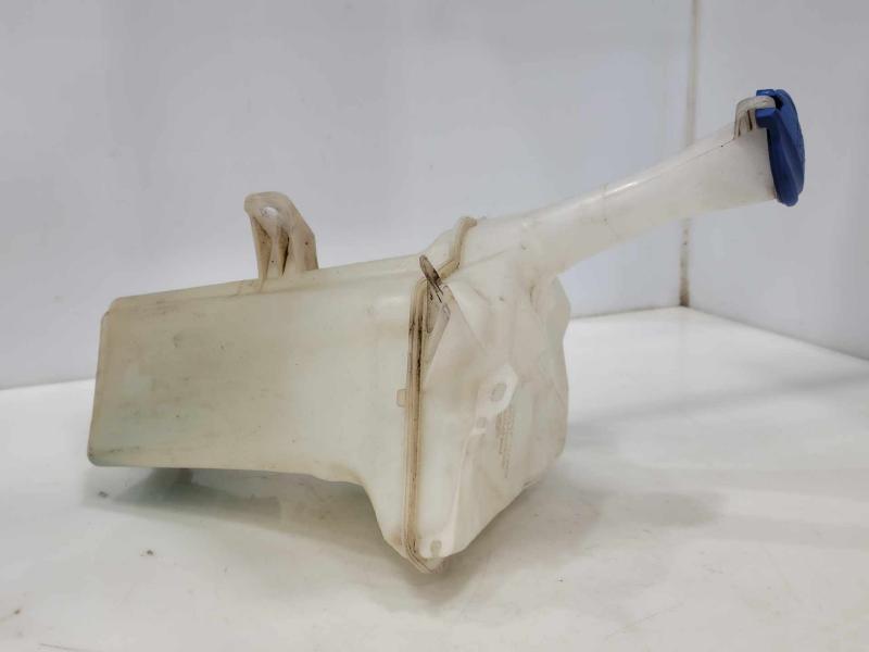 2014-2016 Hyundai Elantra Sedan Windshield Washer Fluid Reservoir OEM 986103Y500