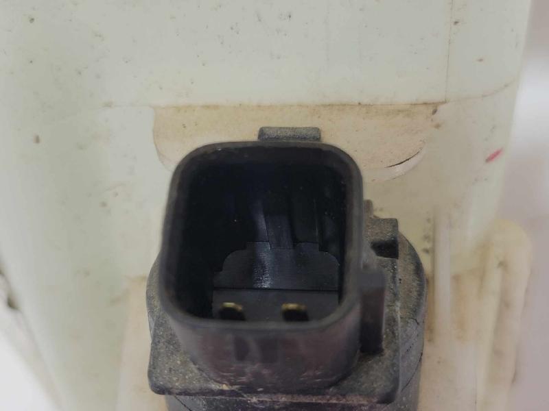 2014-2016 Hyundai Elantra Sedan Windshield Washer Fluid Reservoir OEM 986103Y500