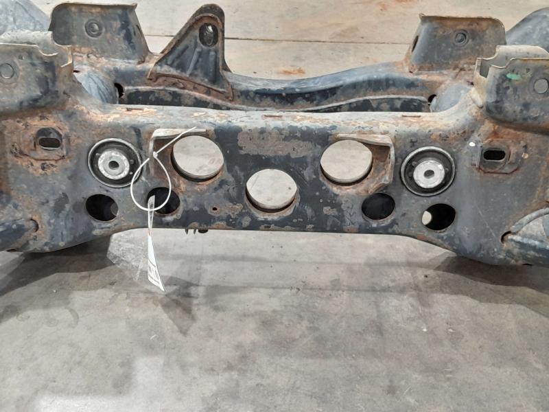 2006 - 2011 Mercedes Benz W164 ML Rear Crossmember Subframe OEM 1643500132