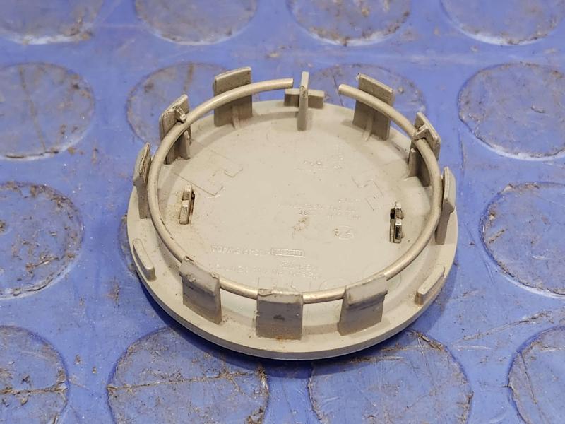 2014 Nissan Maxima Center Cap