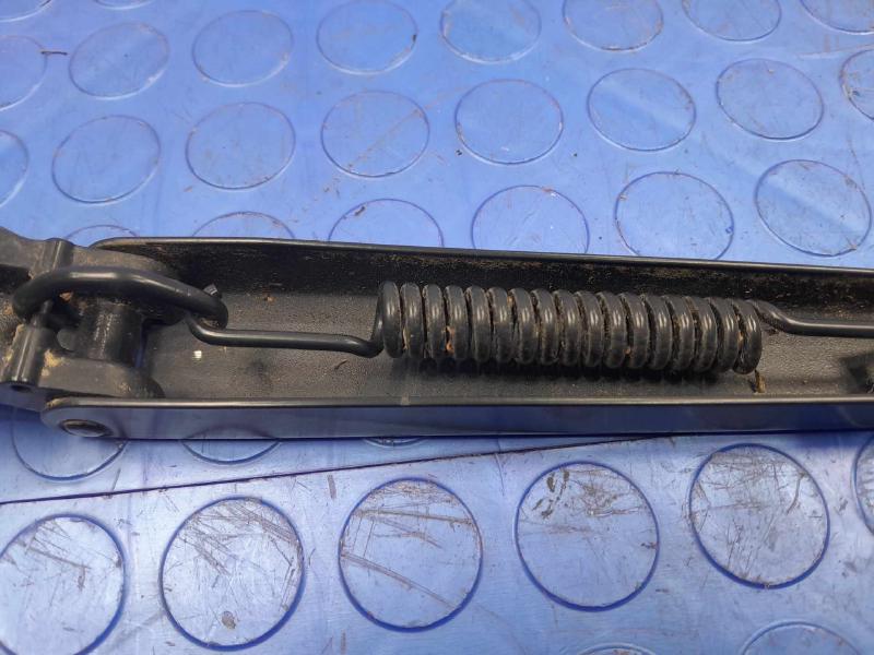 2015-2019 Subaru Outback Legacy Front Wiper Arm Right Passenger Side OEM 86532AL07A