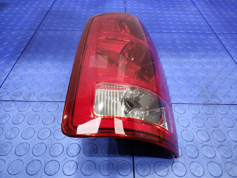 2002 Dodge Ram 1500 Tail Light Assembly