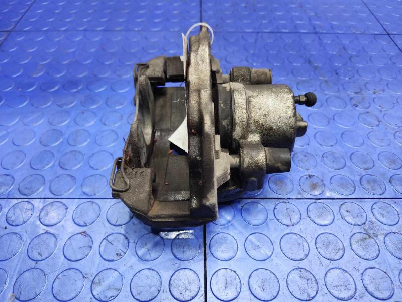 2013 Ford Focus Caliper