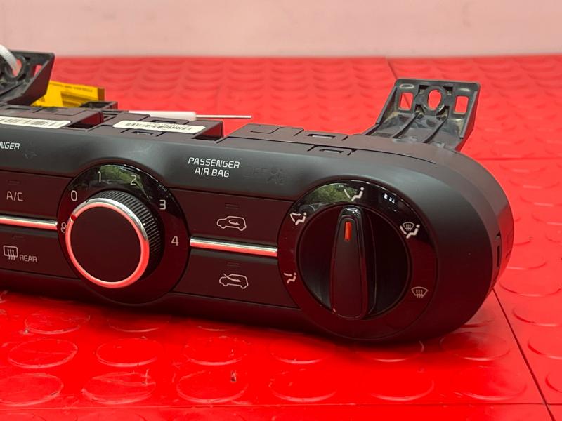 2020-2022 Kia Soul Manual Climate Temperature Controls Genuine OEM 97250K0650