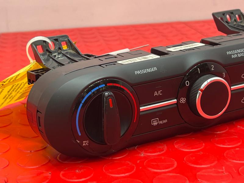 2020-2022 Kia Soul Manual Climate Temperature Controls Genuine OEM 97250K0650