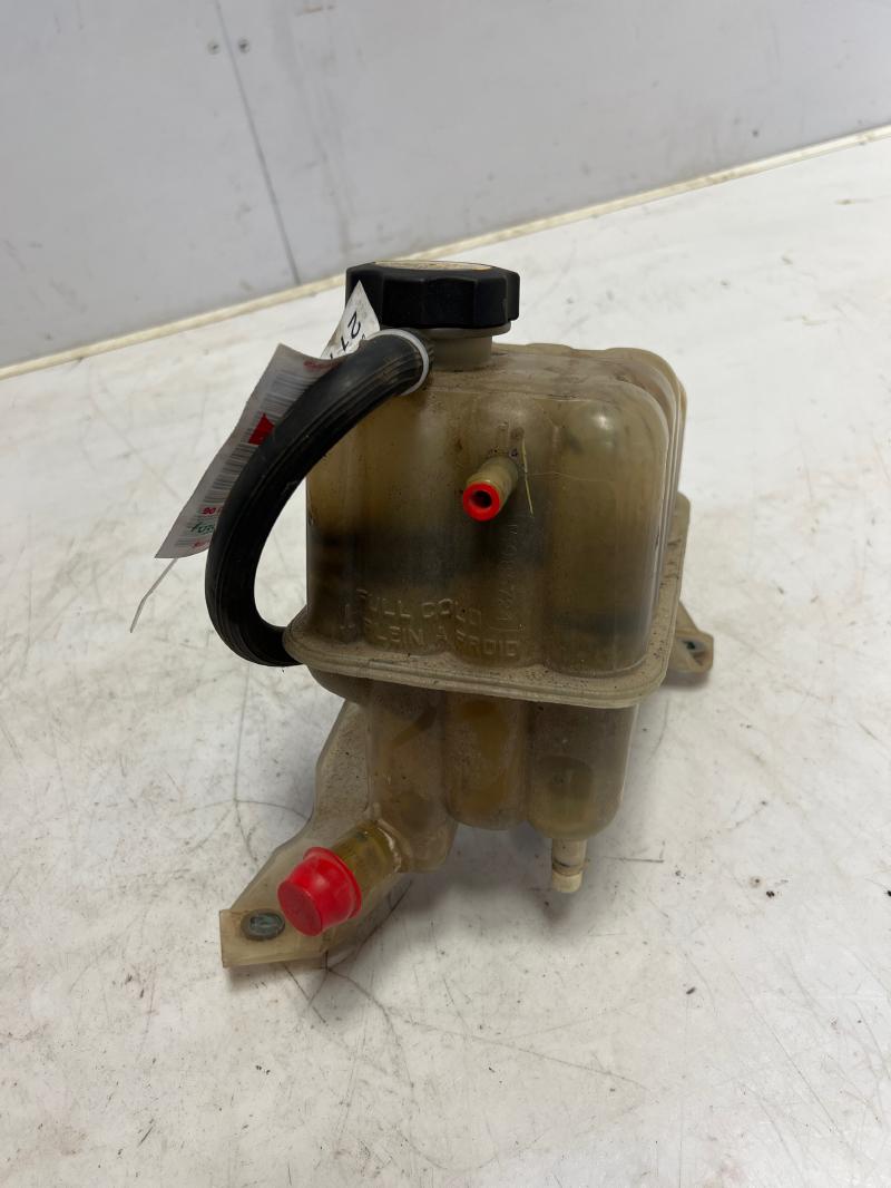2002 GMC Sierra 2500 Coolant Recovery Bottle