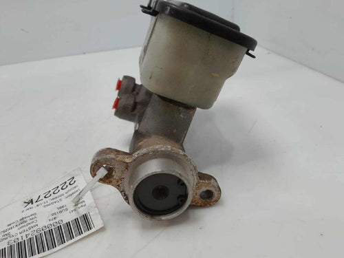 1995 Chevrolet Suburban Master Cylinder
