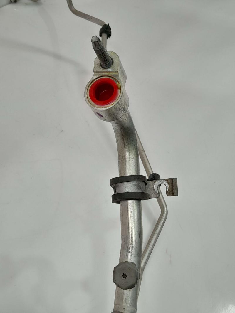 2017 - 2019 Buick Lacrosse AC Suction / Liquid Hose Assembly OEM 84613081