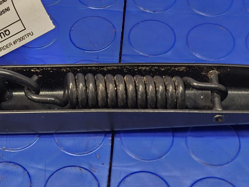 2015 Toyota Prius Wiper Arm