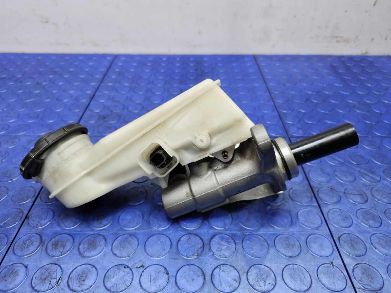 2016-2021 Honda Civic Brake Master Cylinder Assembly Genuine OEM 46100TBAA01