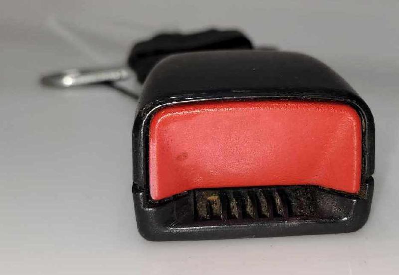 2008 GMC Yukon XL Rear Seat Belt