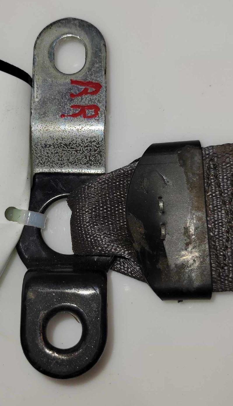 2008 GMC Yukon XL Rear Seat Belt
