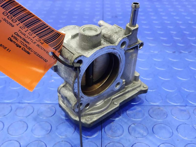2014 Toyota Prius Throttle Body/Valve Assy