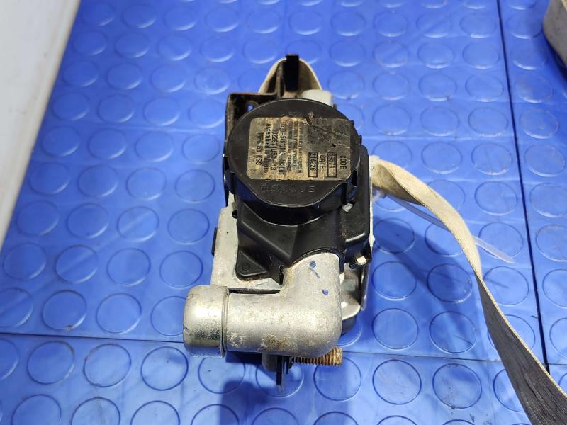 2015 Ford Fusion Front Seat Belt