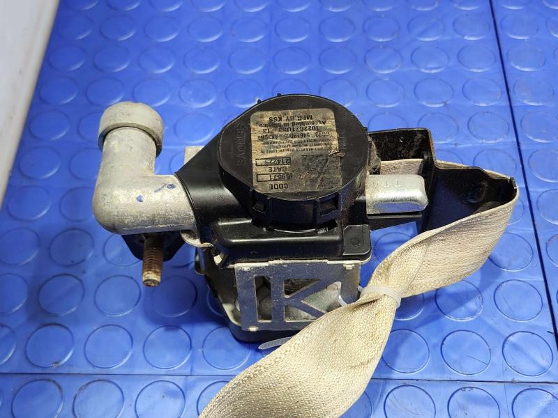 2015 Ford Fusion Front Seat Belt