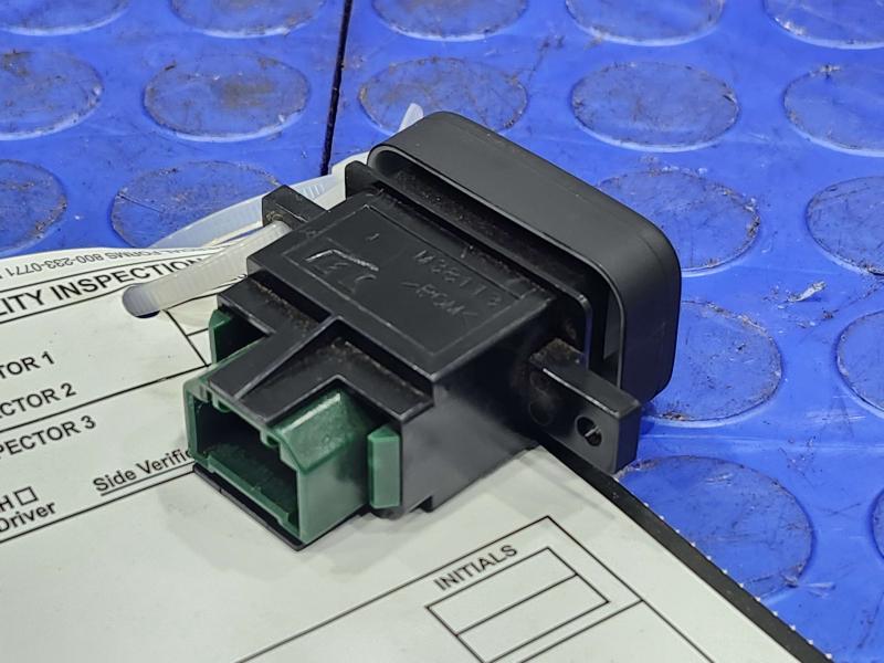 2011 Honda Pilot Door Switch Front
