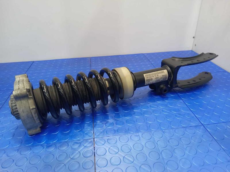2015 Audi Q7 Strut Assembly