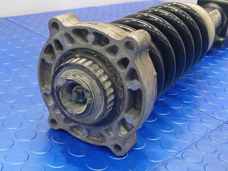 2015 Audi Q7 Strut Assembly