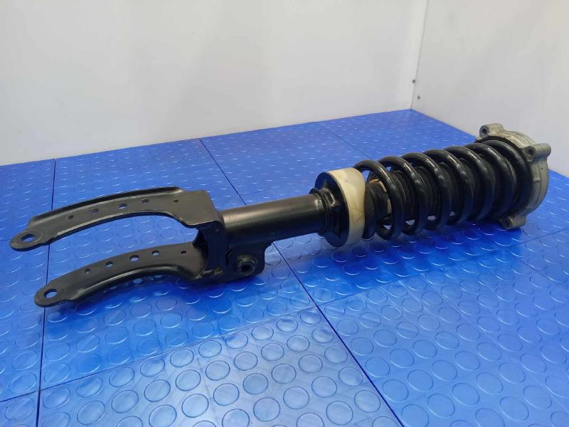 2015 Audi Q7 Strut Assembly