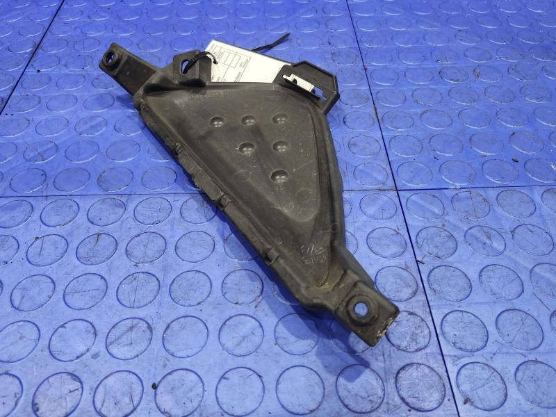 2017 Toyota Prius Grille
