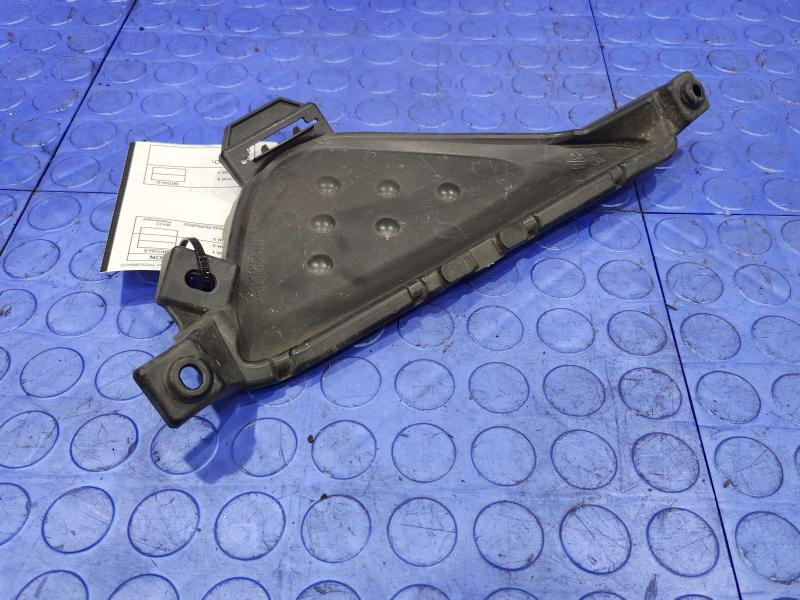 2017 Toyota Prius Grille