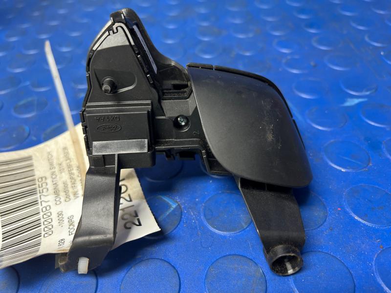 2015-2018 Ford Focus Steering Wheel Cruise Control Switch Genuine OEM F1ET-9E740-BB