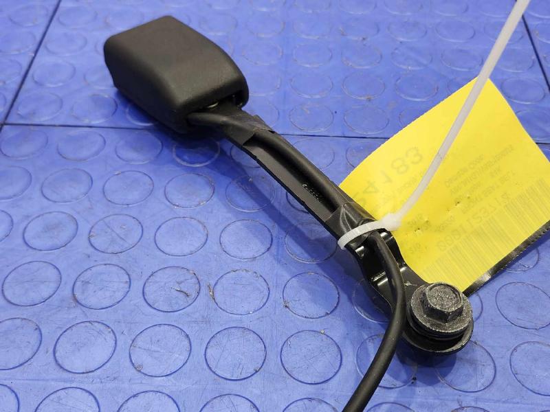 2015 Mazda Mazda6 Front Seat Belt