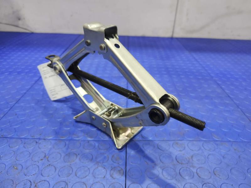 2014 Honda Accord Jack Assembly