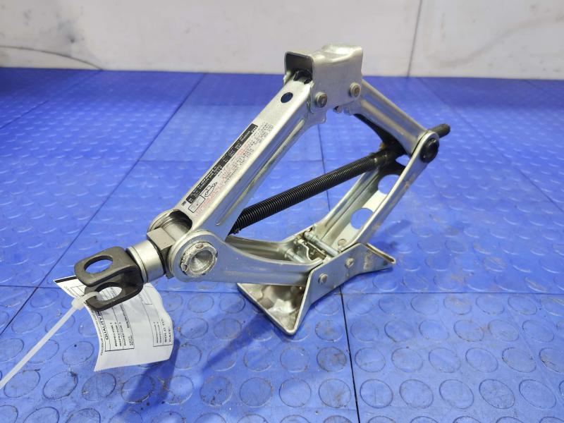 2014 Honda Accord Jack Assembly