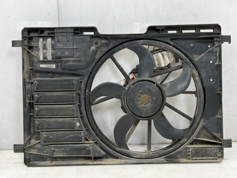 2013 - 2016 Ford Escape Engine Cooling Fan Assembly OEM CV6Z8C607J