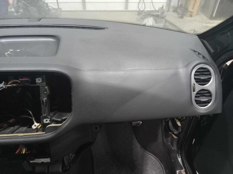 2009-2011 Volkswagen Tiguan Dashboard Panel Dash Pad Black OEM 5N1857001J6T6